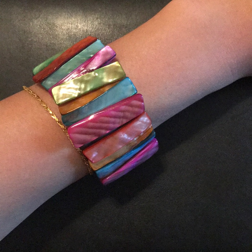 Color bracelet